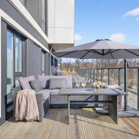 Bright & Cozy Apartment, Terrace, Free Parking Apartment Tallinn