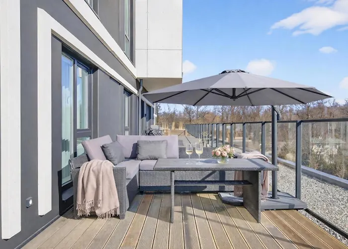 Bright & Cozy Apartment, Terrace, Free Parking Lägenhet Tallinn