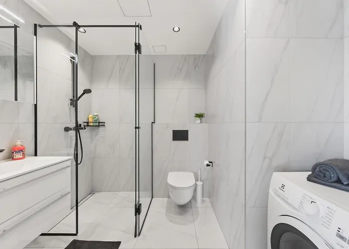 公寓 Bright & Cozy Apartment, Terrace, Free Parking *