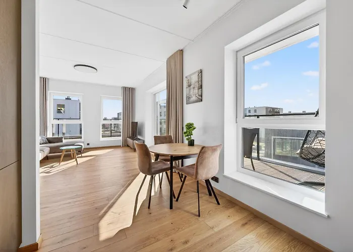 Bright & Cozy Apartment, Terrace, Free Parking * Таллин